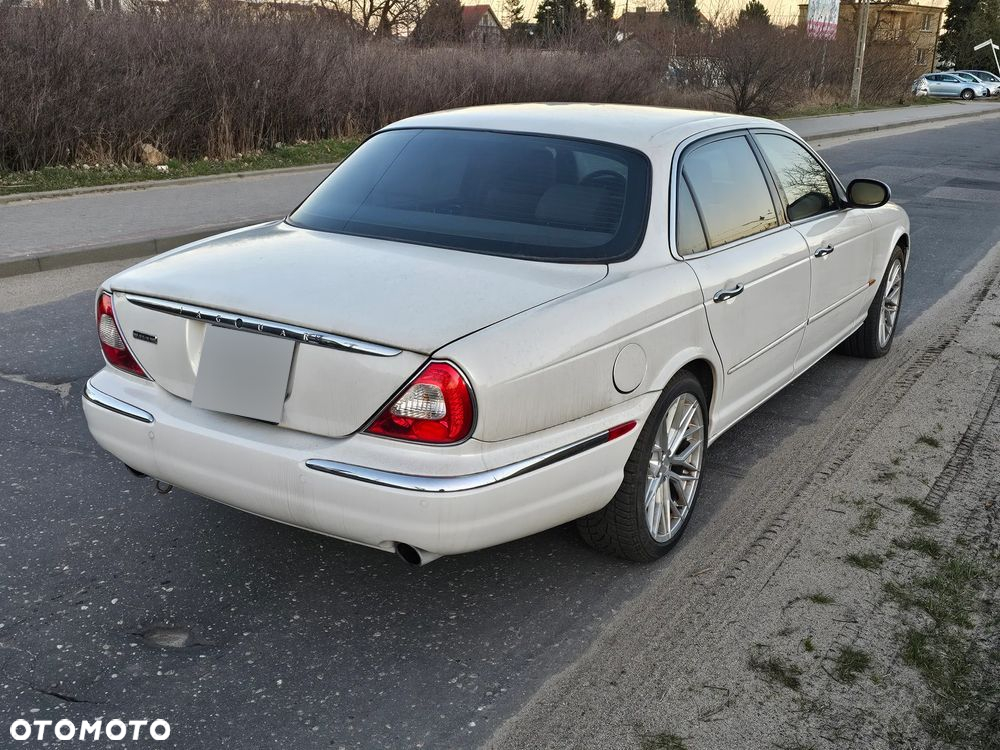 Jaguar XJ XJ8 4.2 LWB High - 4