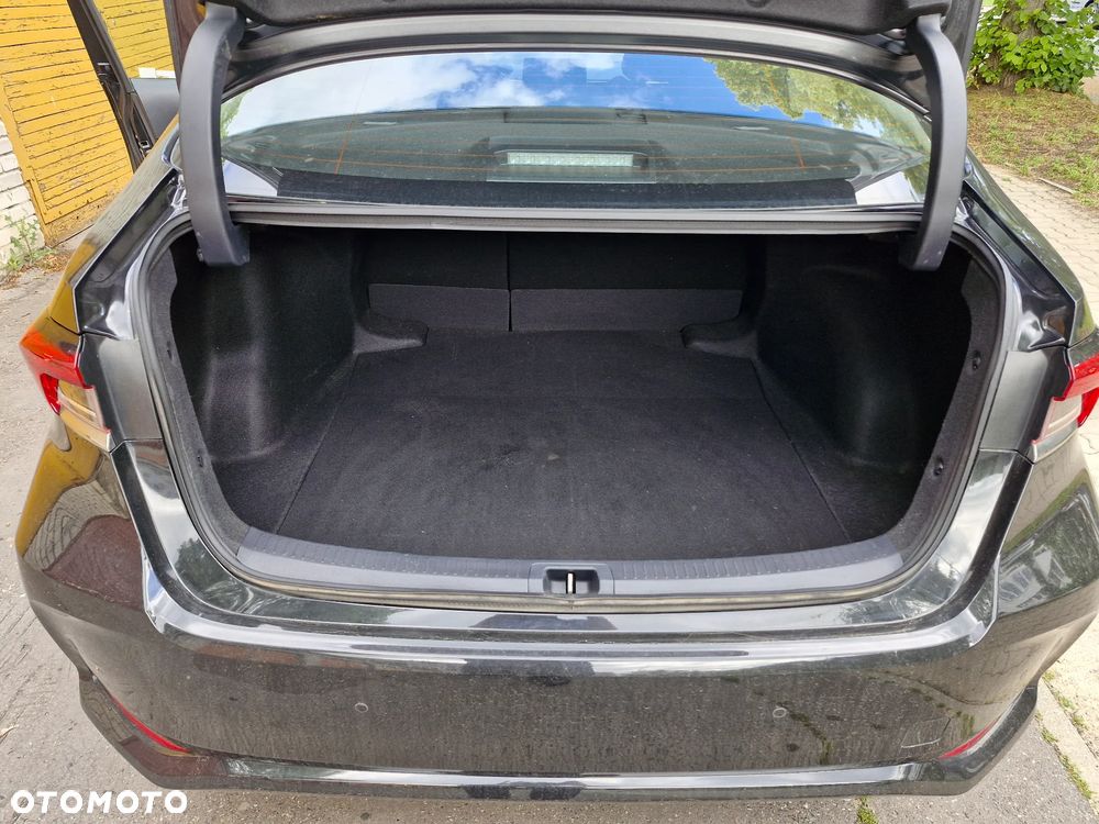 Toyota Corolla 1.5 Comfort - 9
