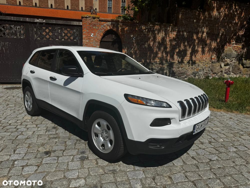 Jeep Cherokee - 1