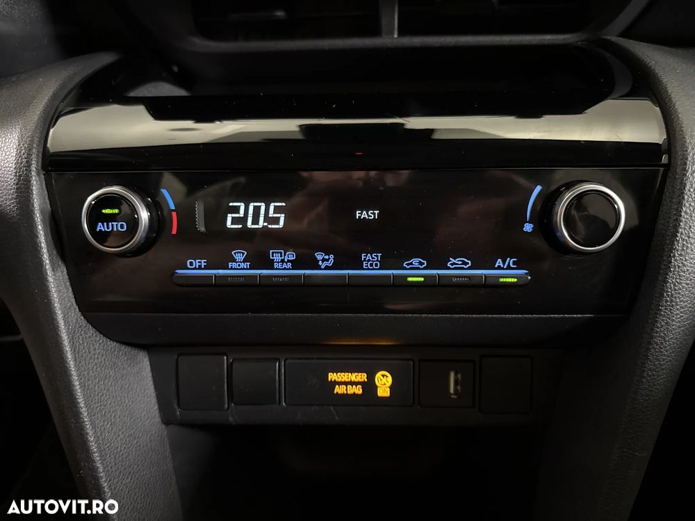 Toyota Yaris Cross - 19