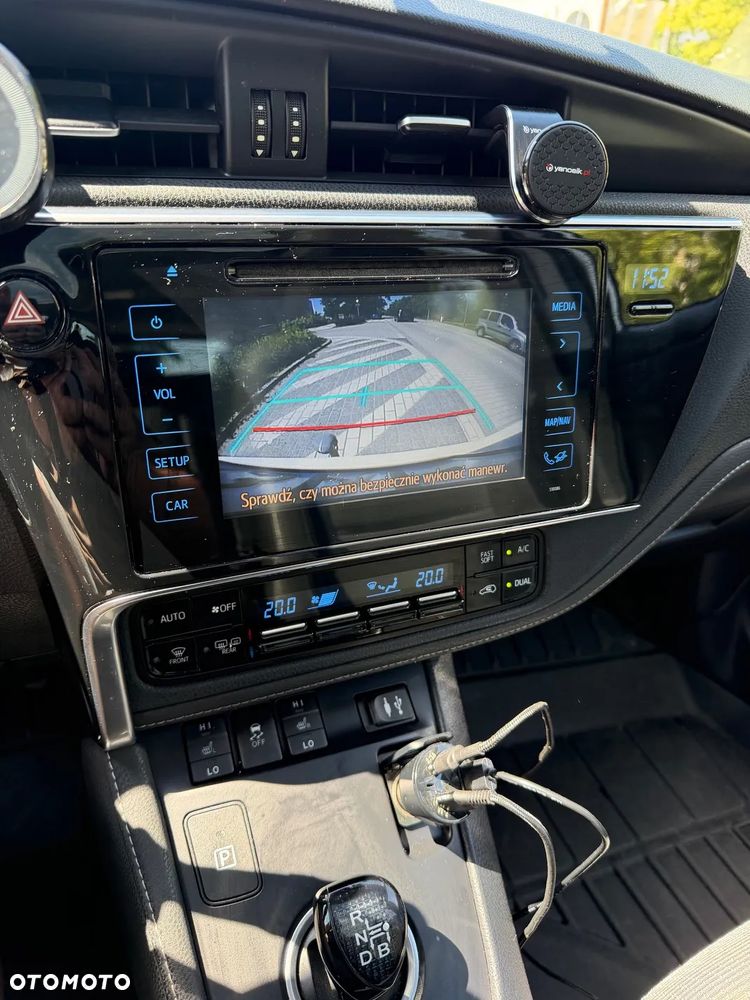 Toyota Auris - 9