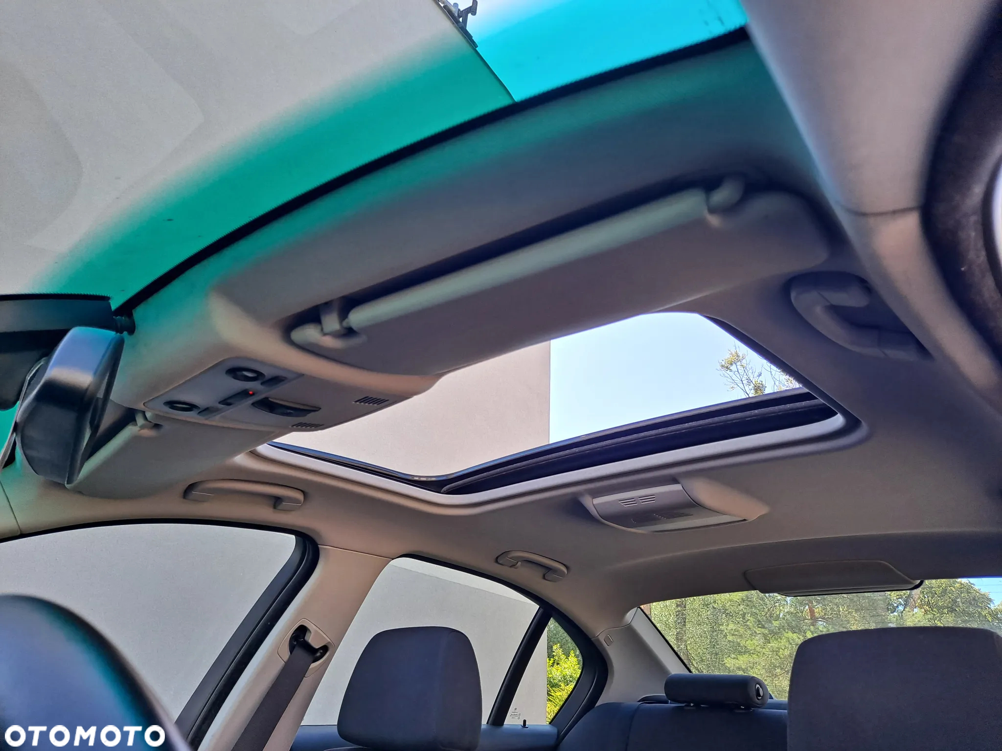 BMW Seria 3 320i - 15