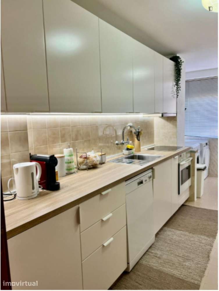 Quarto - localizado em Canidelo Porto - Grande imagem: 3/6