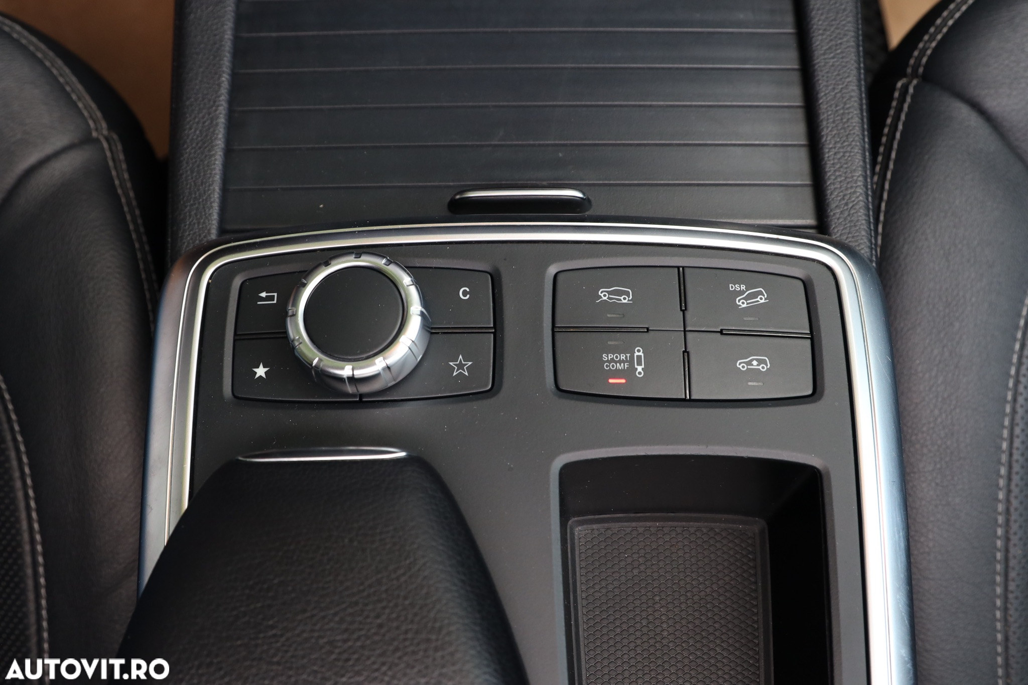 Mercedes-Benz GL 350 BlueTEC 4Matic 7G-TRONIC - 28