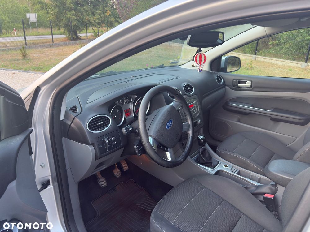 Ford Focus - 20