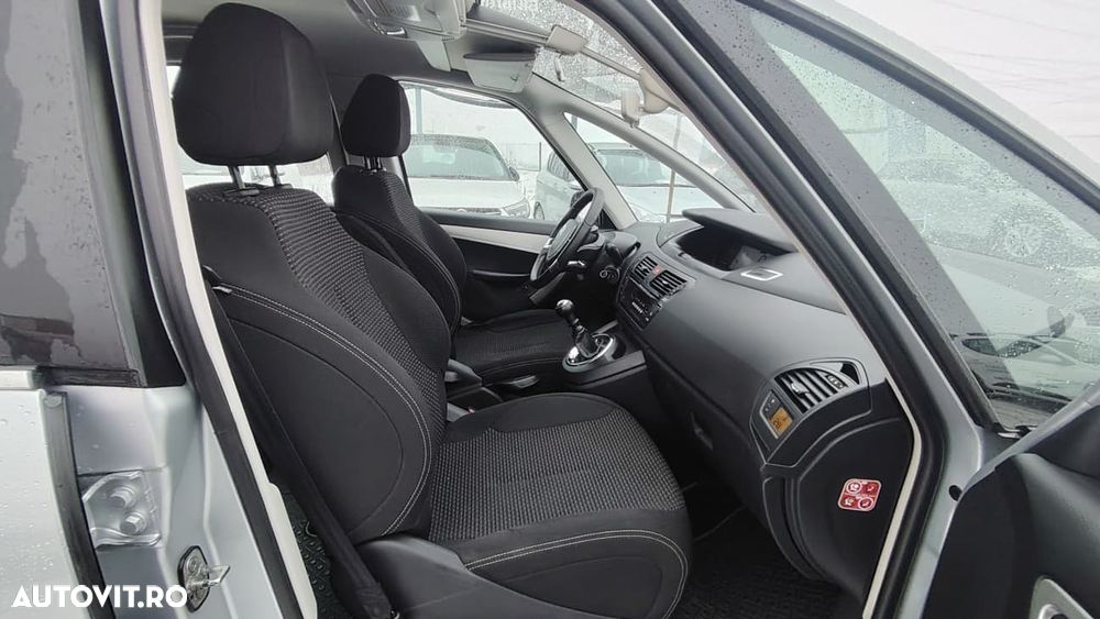 Audi A3 1.6 TDI ack (clean diesel) S line Sportpaket - 23