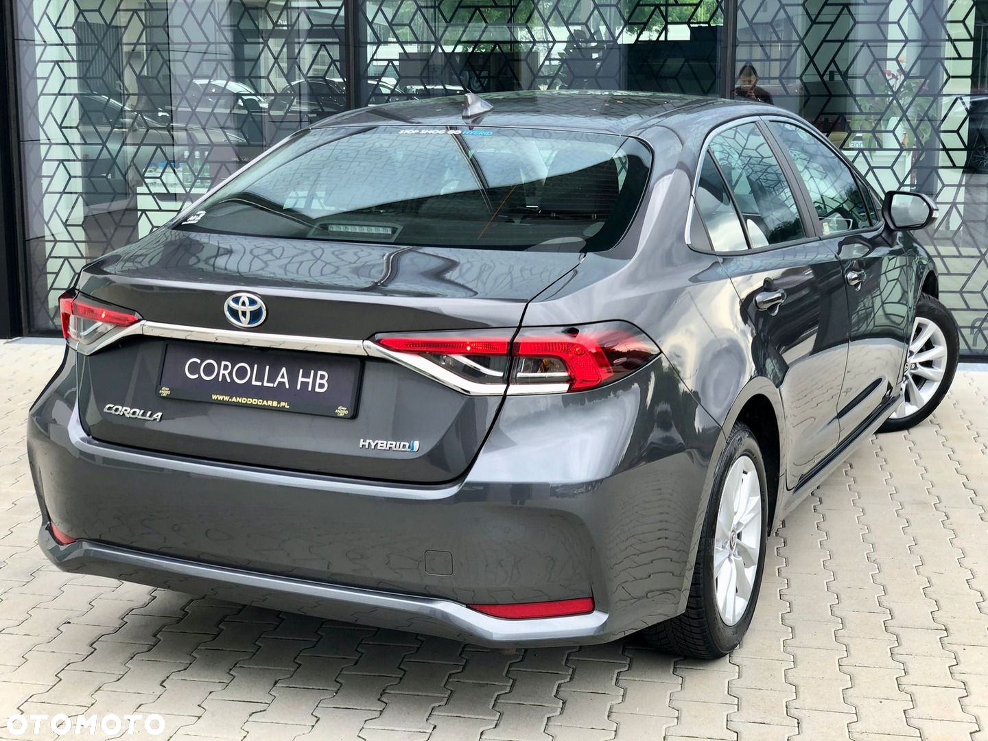 Toyota Corolla - 12