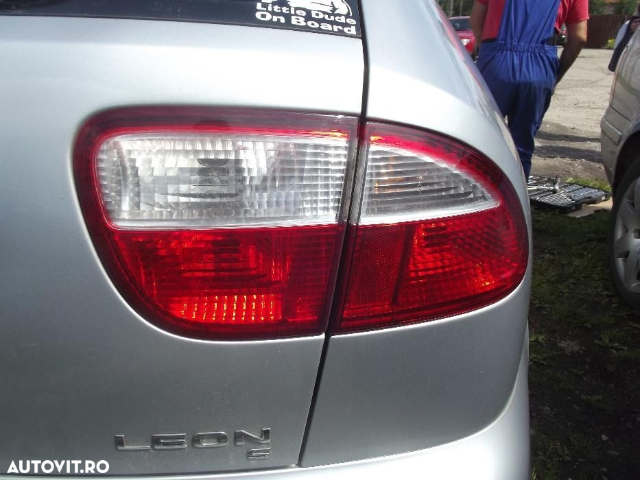 Stop Seat Leon stanga dreapta stopuri Leon dezmembrez Leon 1.6 azd gri - 2