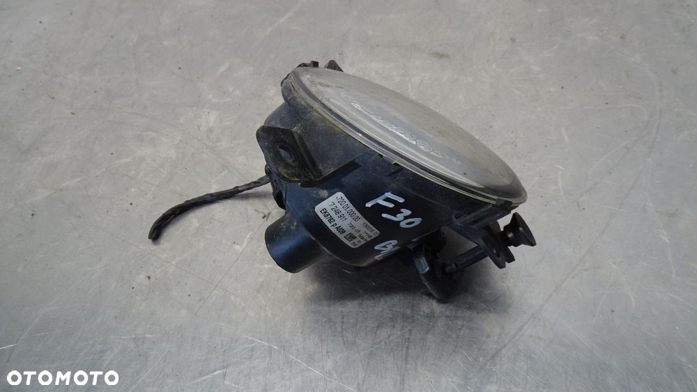 HALOGEN LEWY BMW F30 320D ED - 1