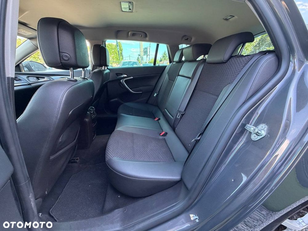 Opel Insignia - 17