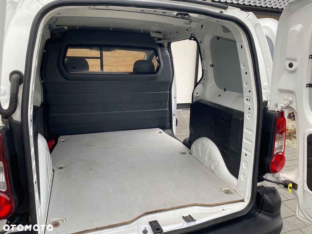 Peugeot PARTNER - 23