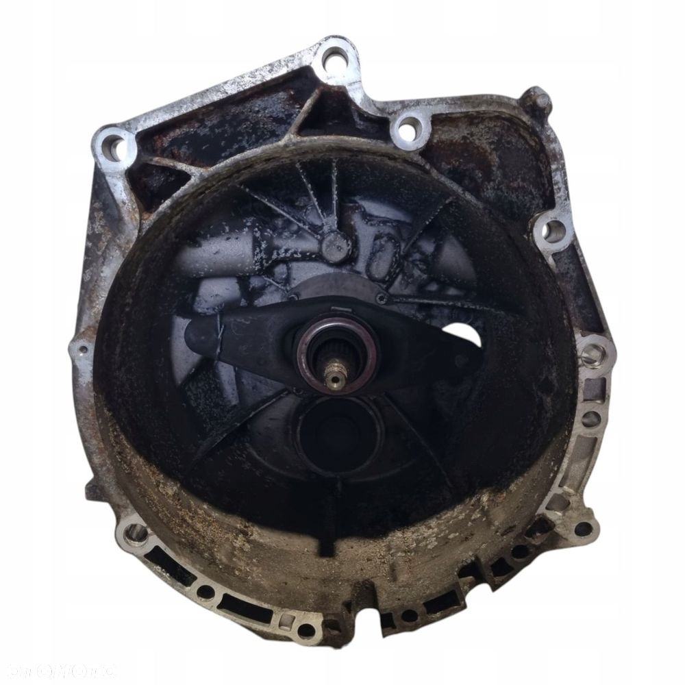 SKRZYNIA BIEGÓW BMW E87 E90 E91 2.0 D manualna MANUAL 1069401052 M47D20 - 11