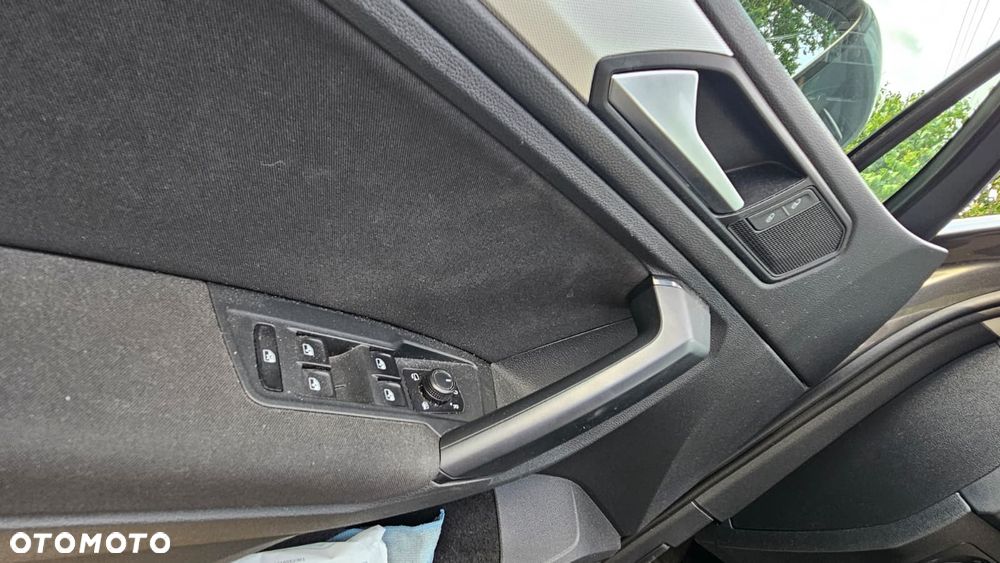 Volkswagen Tiguan 1.5 TSI EVO Trendline - 16