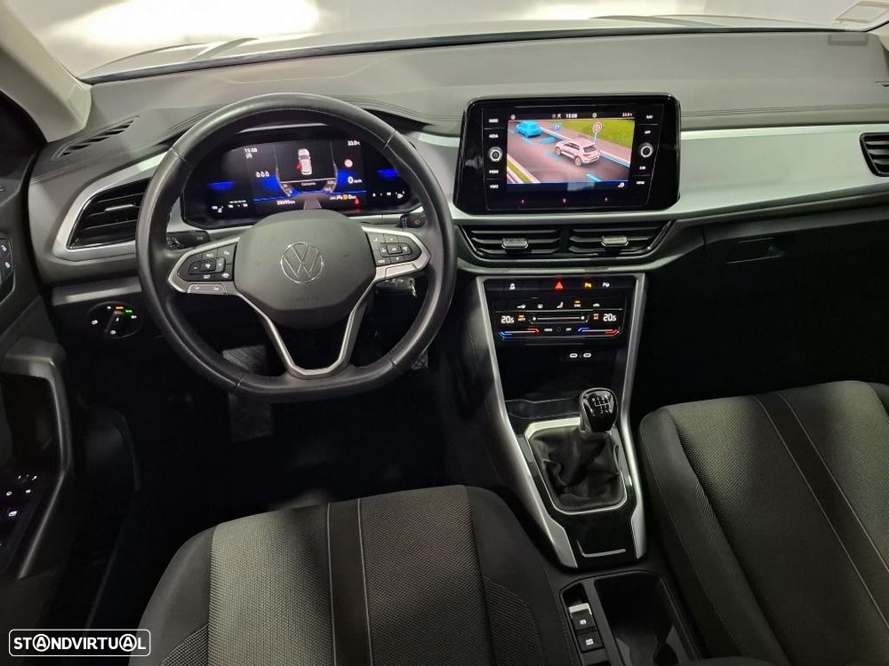 VW T-Roc 1.0 TSI Urban - 16