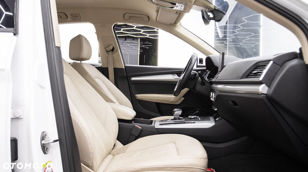 Audi Q5 50 TFSI e Quattro S tronic - 19