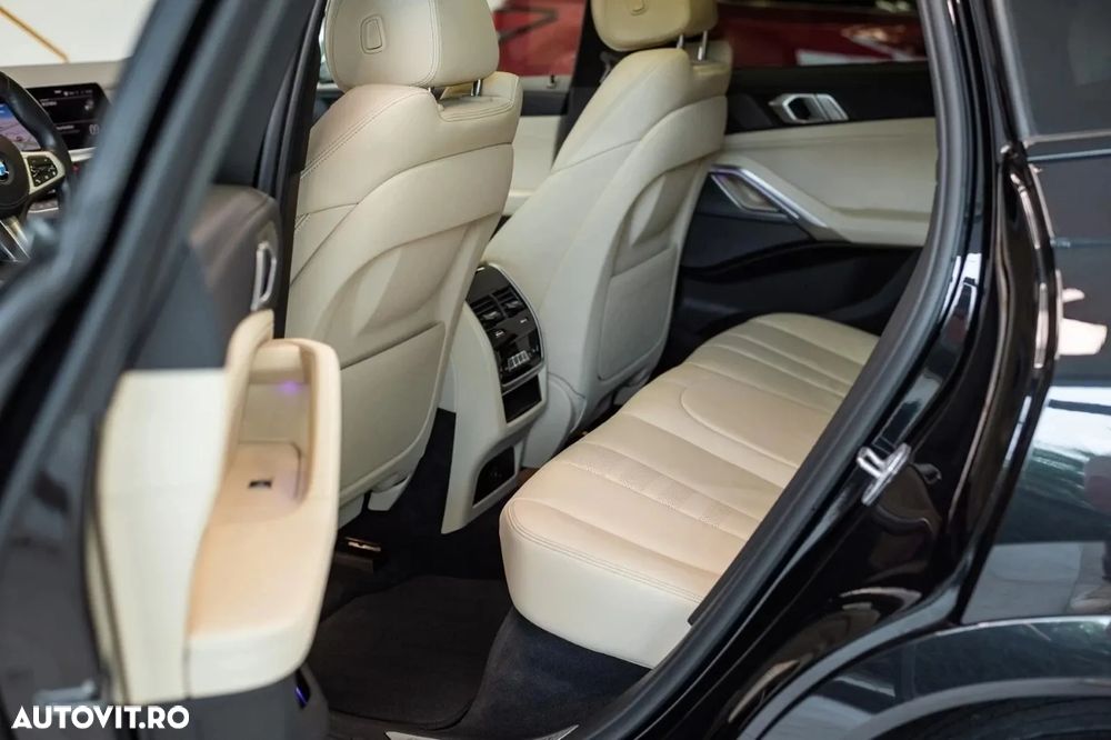 BMW X6 xDrive40d AT MHEV - 28