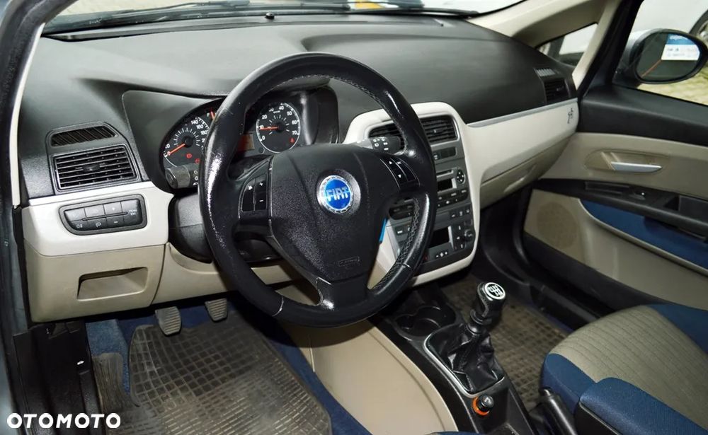 Fiat Grande Punto - 30