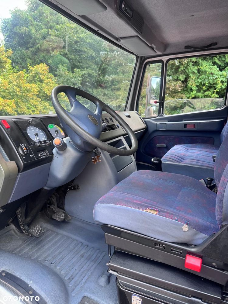 Mercedes-Benz VARIO 814D - 5