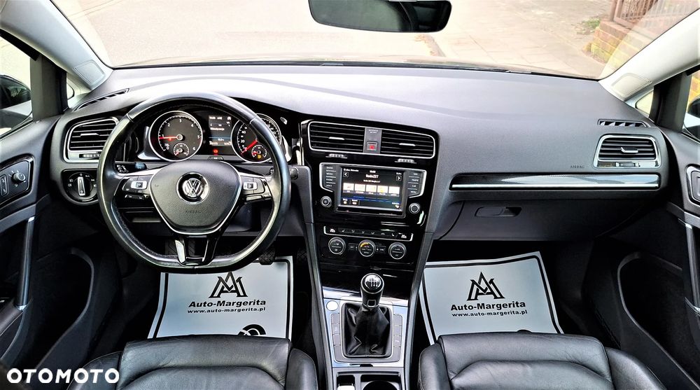 Volkswagen Golf 2.0 BlueTDI Highline - 34