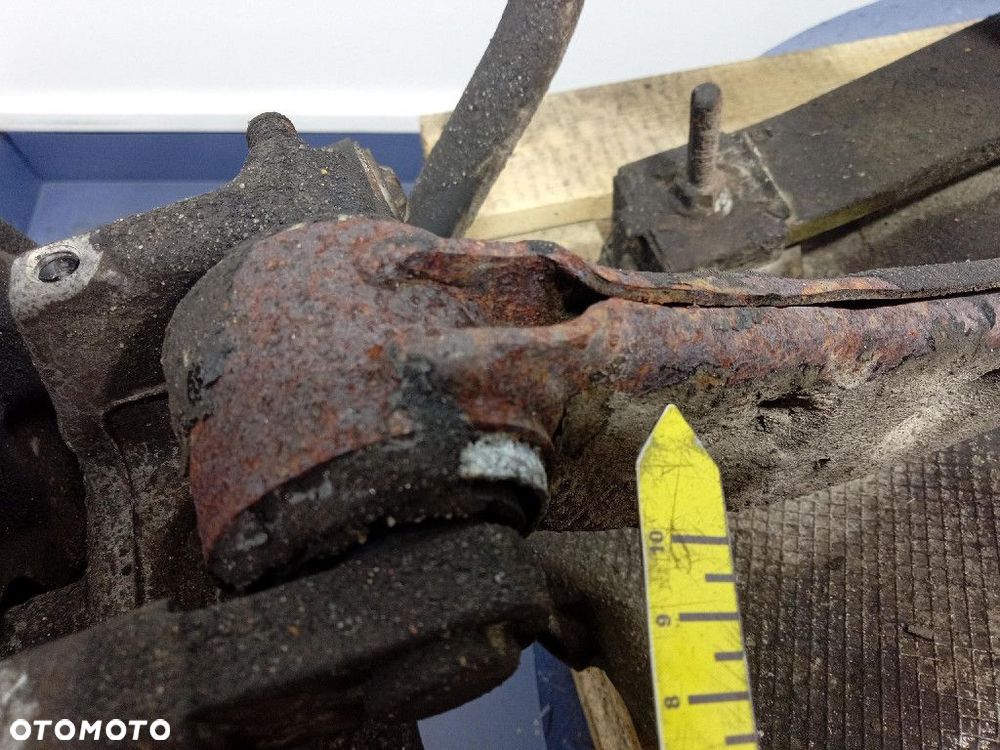 VOLVO V90 II 2.0 D4 WÓZEK BELKA ZAWIESZENIA TYŁ TYLNA FWD - 7