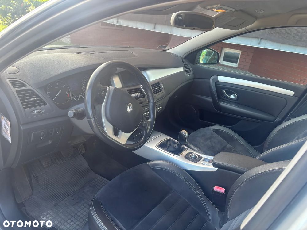 Renault Laguna dCi 150 FAP Dynamique - 11