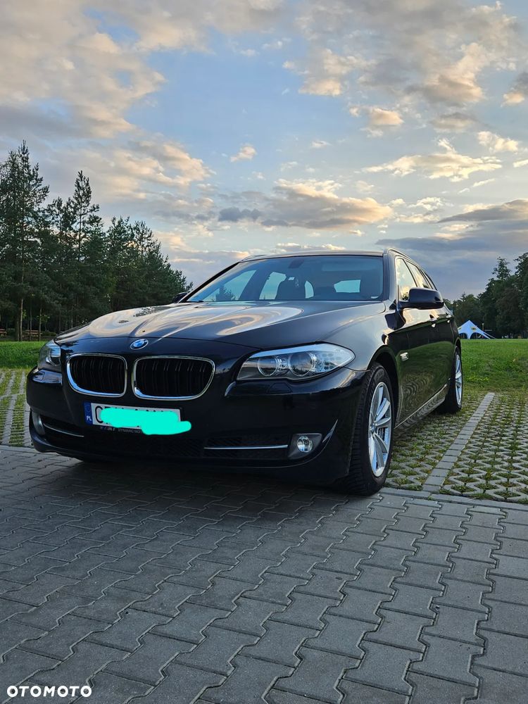 BMW Seria 5 520d Touring - 5
