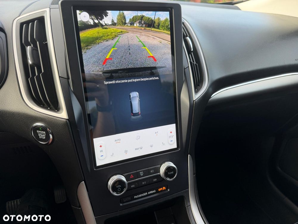 Ford Edge - 9