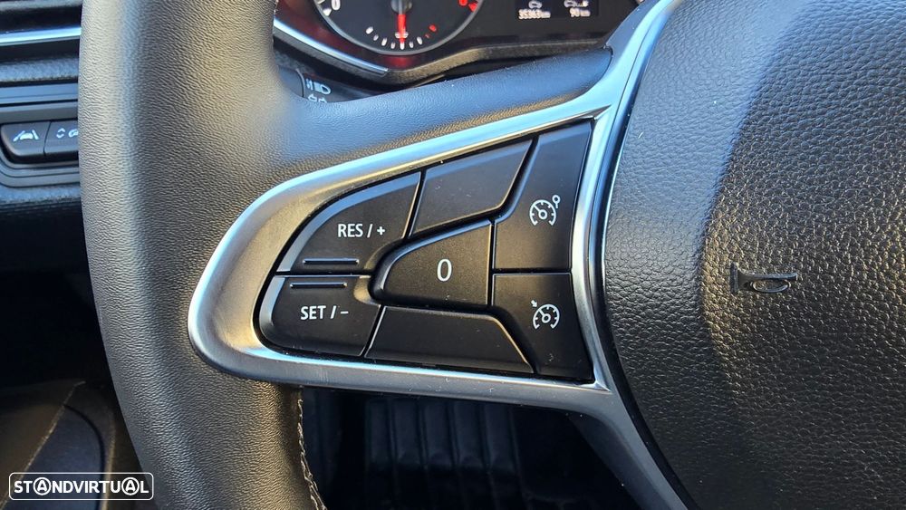 Renault Clio 1.0 TCe Intens - 15