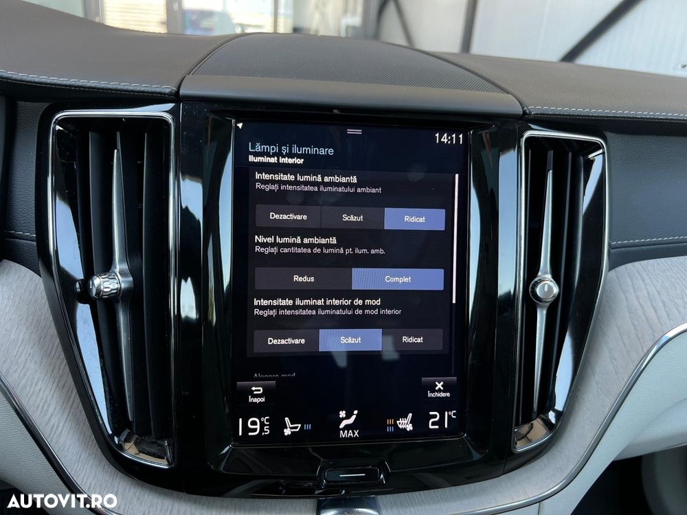 Volvo XC 60 - 38