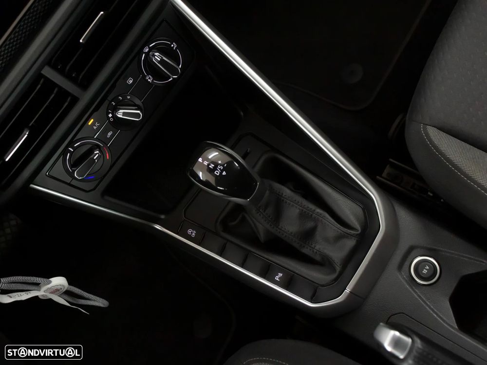 VW Taigo 1.0 TSI Life DSG - 33