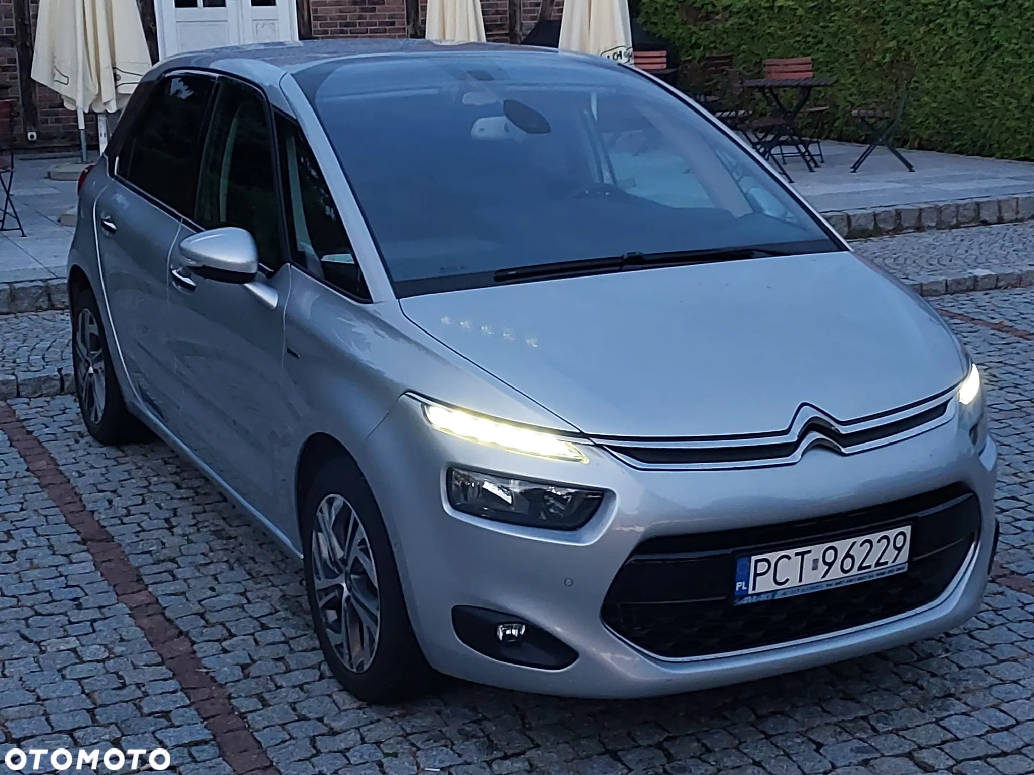 Citroën C4 Picasso - 19