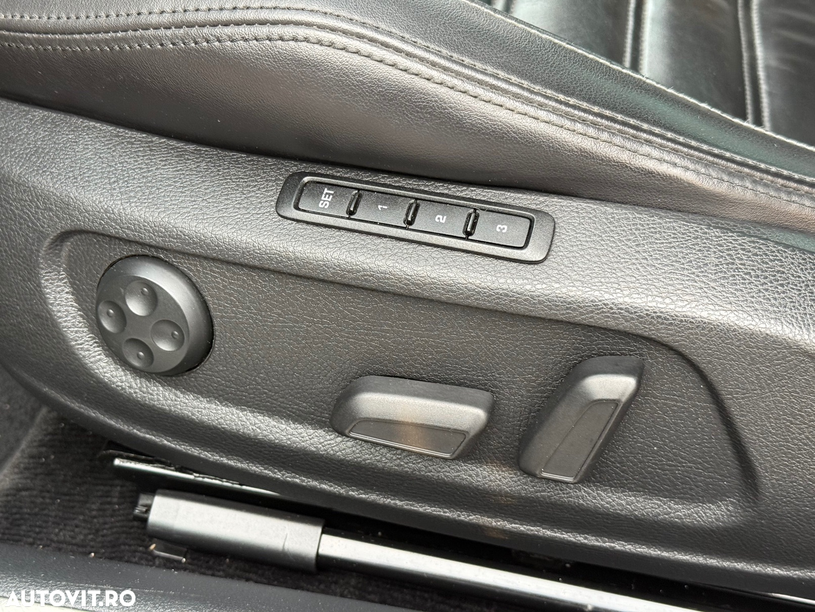 Volkswagen Passat CC 2.0 TDI DSG Exclusive - 25