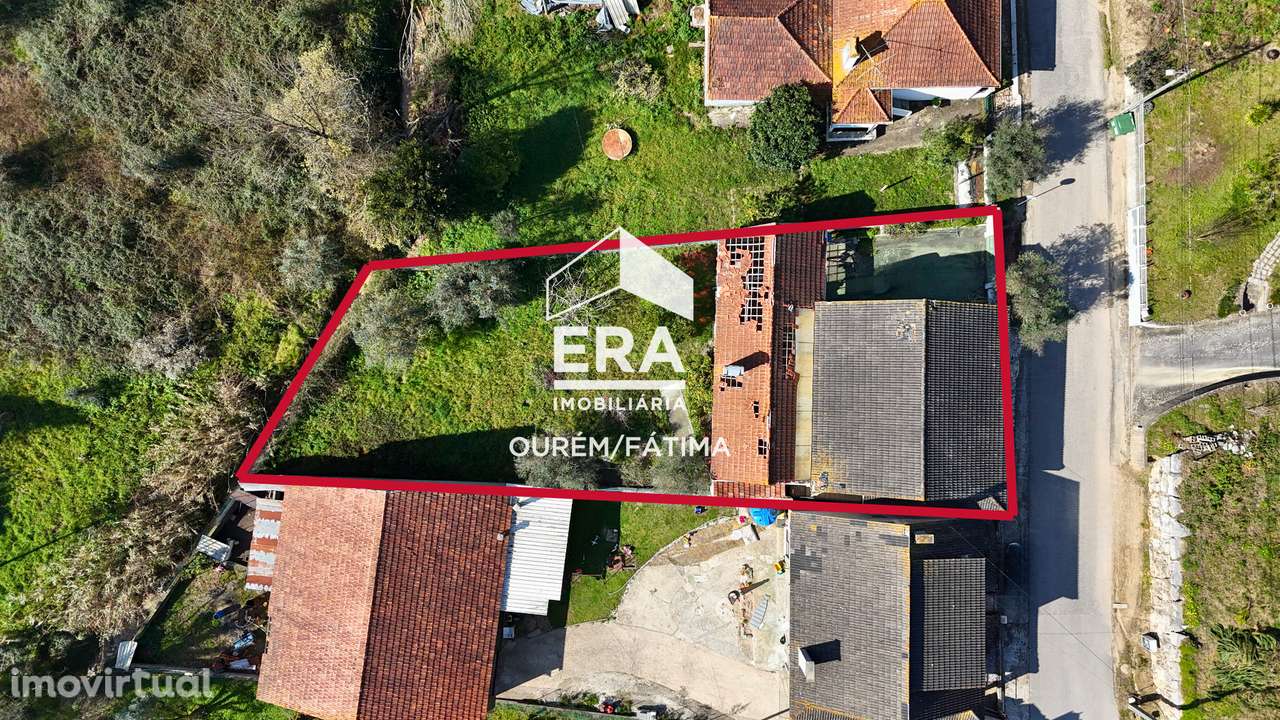 Moradia T4, Gondemaria, Ourém - Grande imagem: 2/21