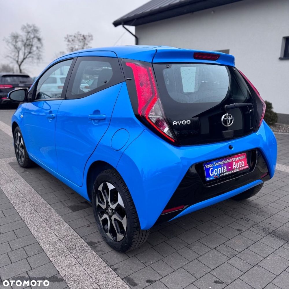 Toyota Aygo - 10