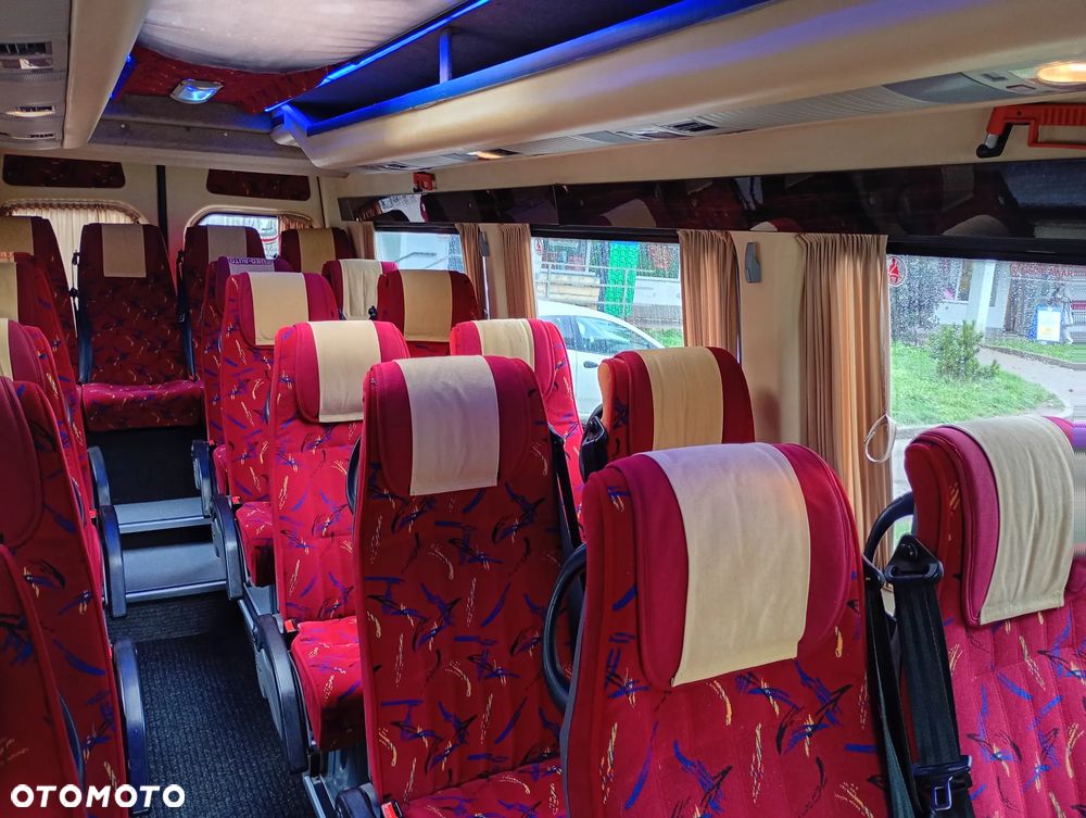 Mercedes-Benz Sprinter 519 CDI - 16