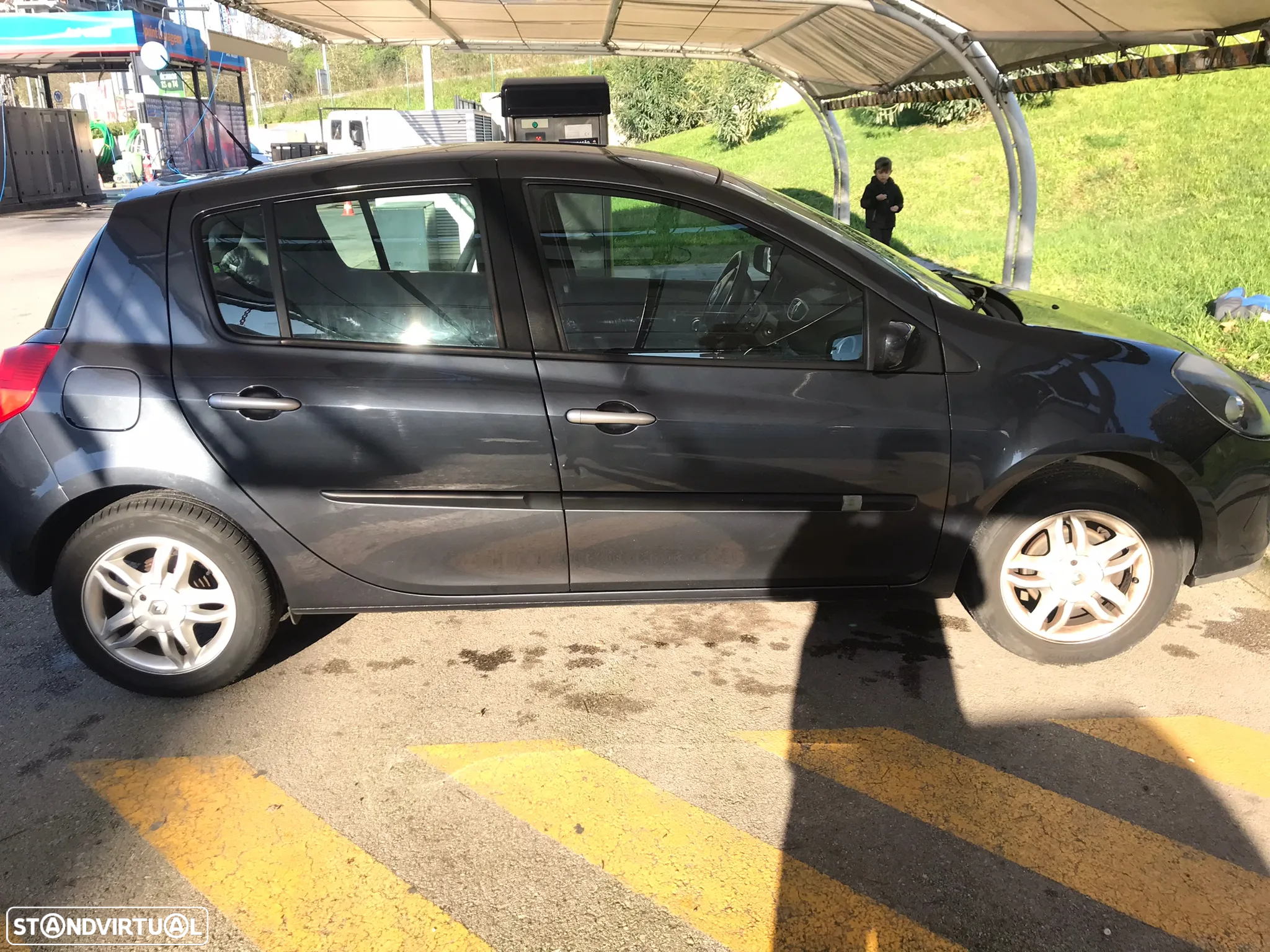 Renault Clio - 2