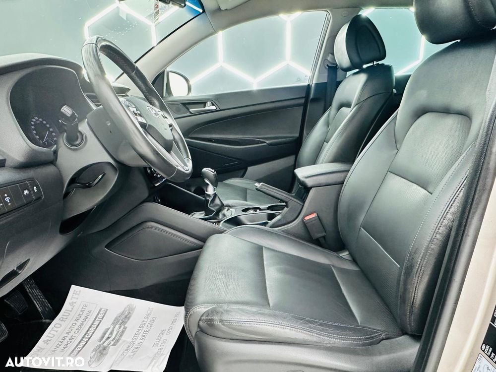 Hyundai Tucson blue 1.7 CRDi 2WD Passion Plus - 16