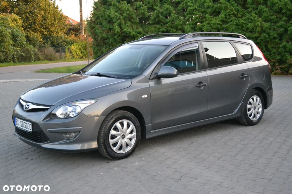 Hyundai i30 1.4 Blue Comfort - 1