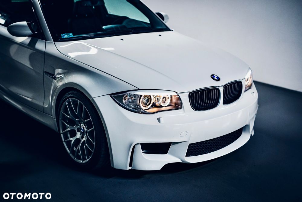 BMW 1M - 25