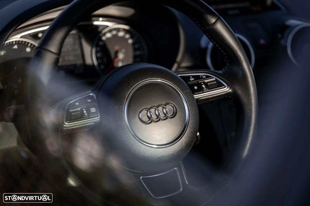 Audi A1 1.2 TFSI S line edition - 11