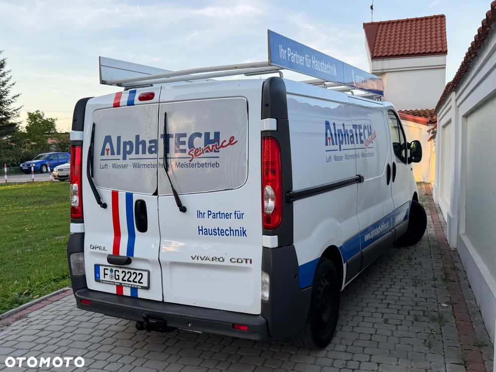 Opel Vivaro - 6