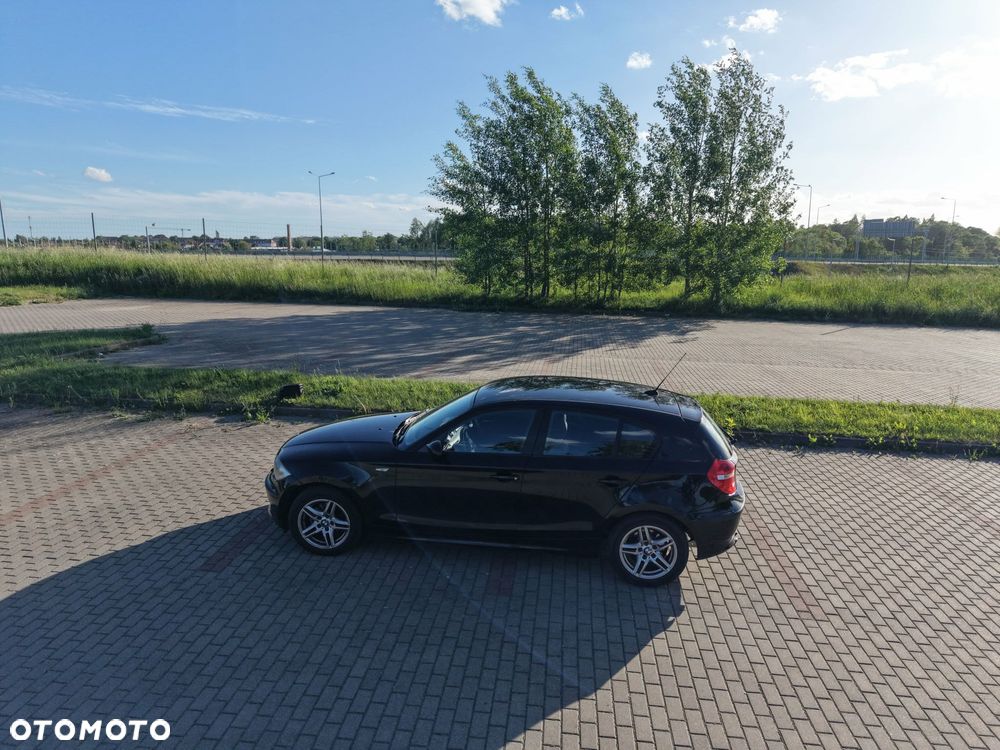 BMW Seria 1 116i - 6