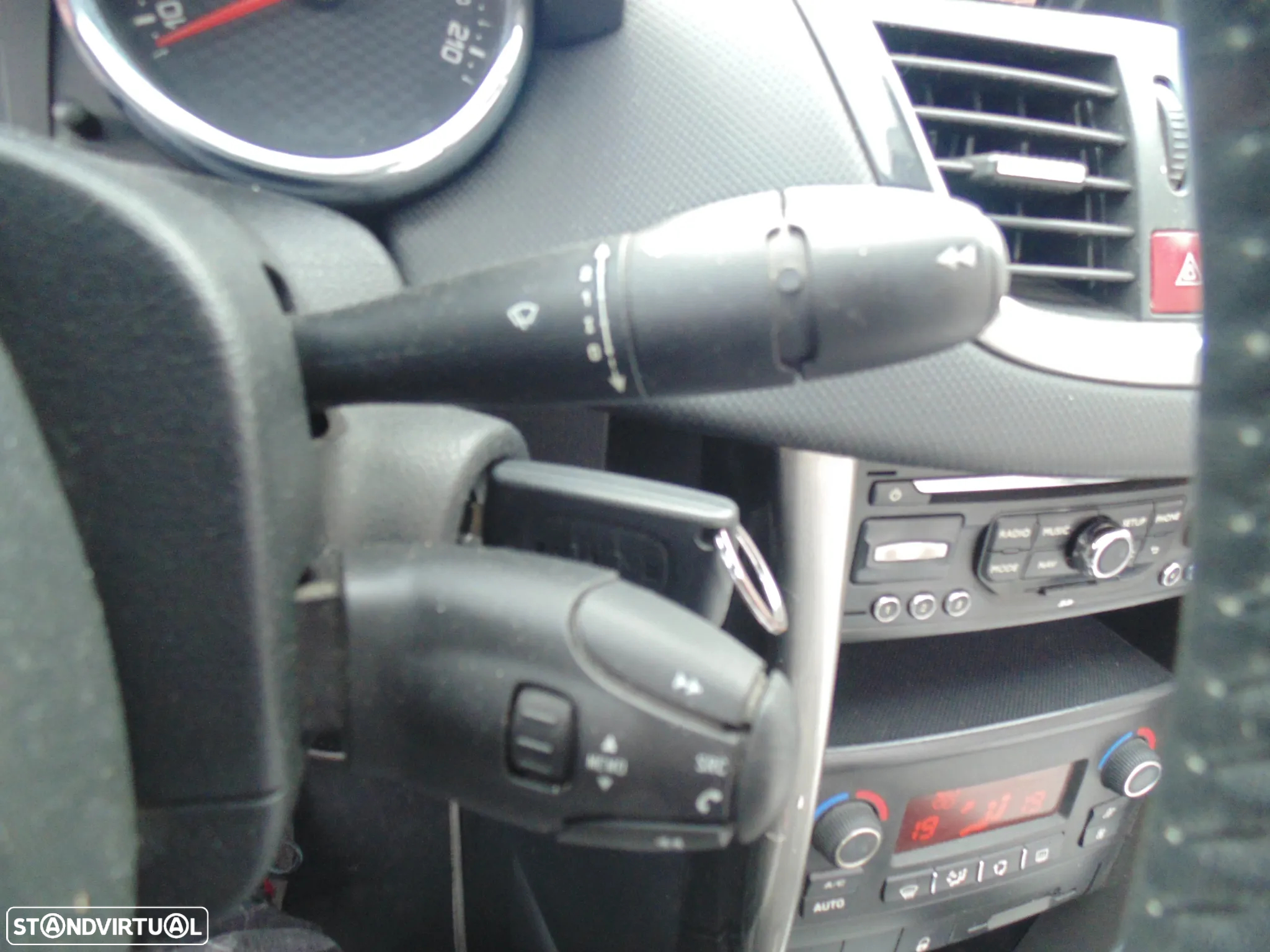 Peugeot 207 CC 1.6 HDi Roland Garros - 31