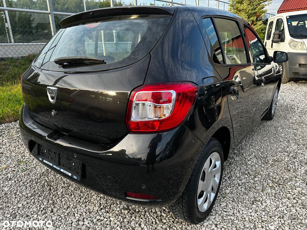Dacia Sandero 1.2 16V 75 Essentiel - 6