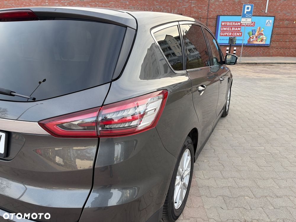 Ford S-Max 2.0 TDCi Bi-Turbo Titanium PowerShift - 18