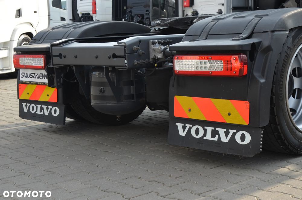 Volvo FH 5 NEW / MEGA / 2021r. / KLIMA P. / FULL LED / ACC / NAVI / KAMERA / DE / 8019 - 19