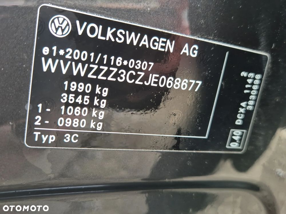 Volkswagen Passat 1.6 TDI BMT Comfortline - 21
