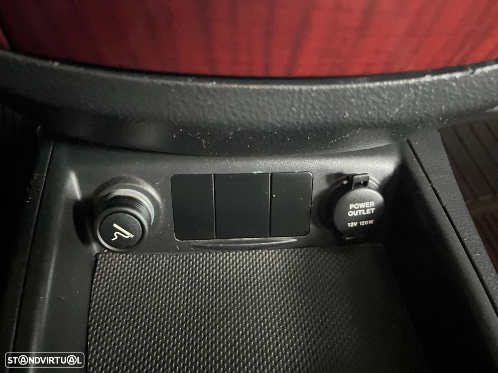 Hyundai Santa Fe 2.2 CRDi 7Wagon Sport - 36