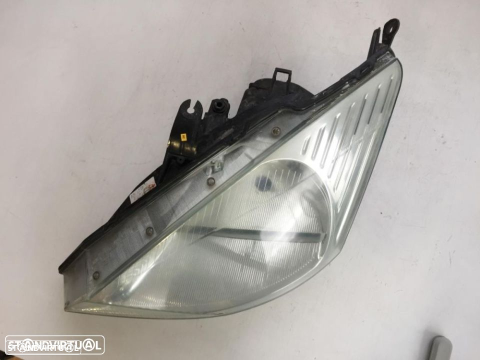 farol optica frente esquerdo Ford focus 98-02 - 2
