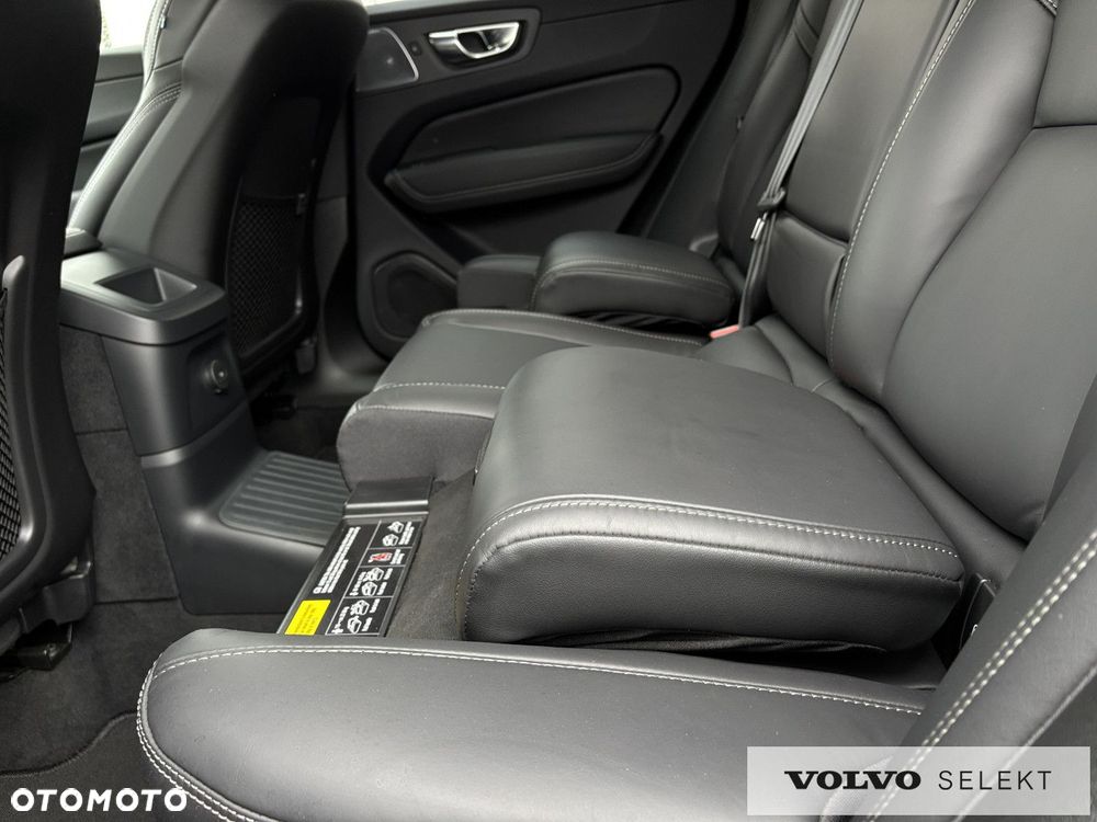 Volvo XC 60 - 25